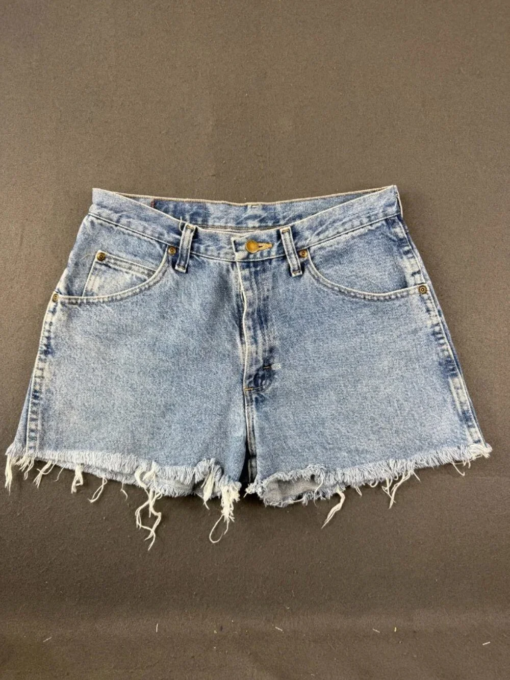 Vintage Wrangler Womens Blue Denim Cut-Off Shorts Frayed Hem Regular Fit 31x32